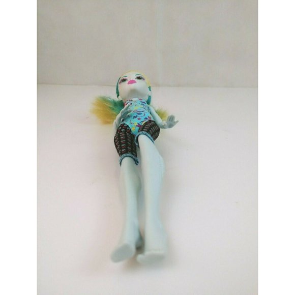 Monster High 11" Lagoona Blue Beach Party Doll - Picture 5 of 6